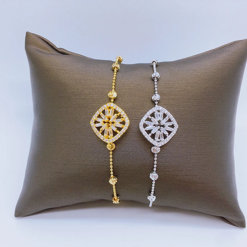 

Retro original design women's bracelet, light luxury and exquisite zircon gold-plated bracelet, fashionable girl summer wild