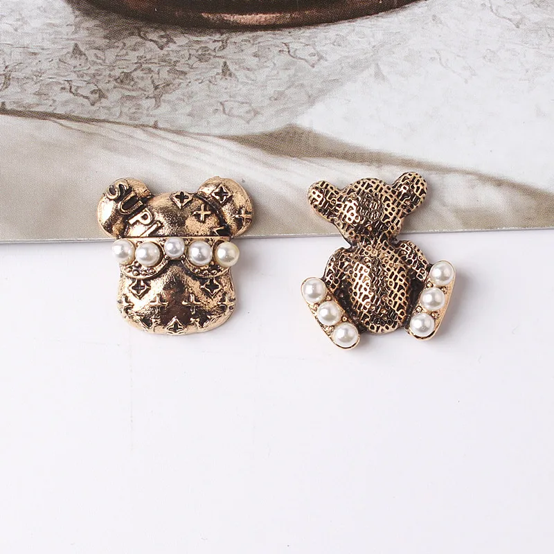 

5PCS Bear DIY Hand-sewn Buttons Clothing Textile Decoration Retro Love Oval Jewelry Accessories Jewelry DIY