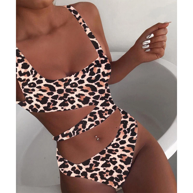 Новинка 2020 сдельный купальник женский с пуш-ап стринги сексуальный Монокини