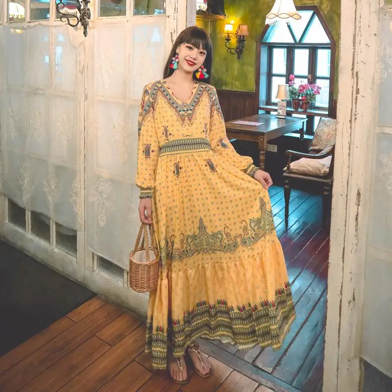 

Make national wind restoring ancient ways totem printing light luxury palace v-neck posed fairy dress evening dress