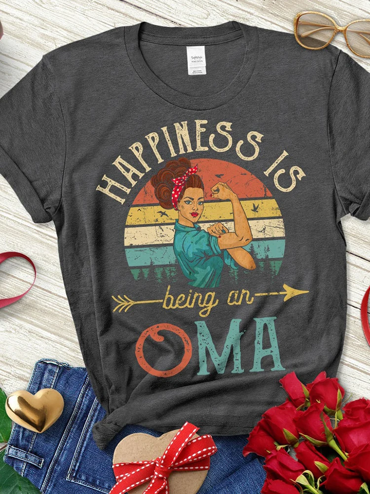 

Happiness Is Being An Oma Retro Vintage Women Tshirts Cotton Plus Size Black Color Top Short Sleeve Female Feminist Graphic Tee