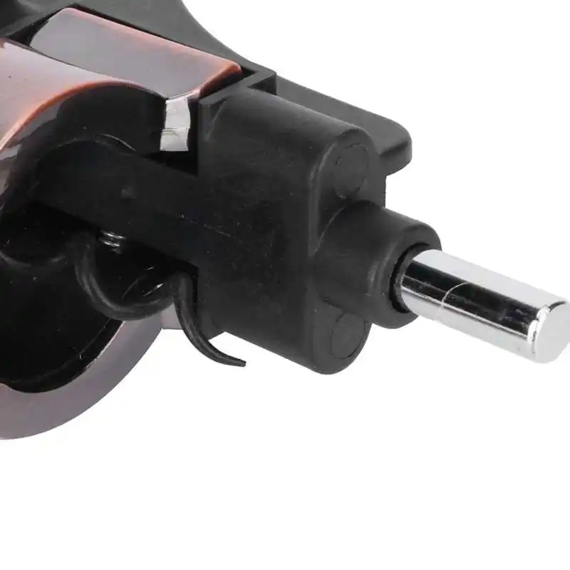 

Kitchen,Dining & Bar