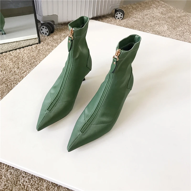 Женские атласные ботильоны с острым носком на молнии спереди модные