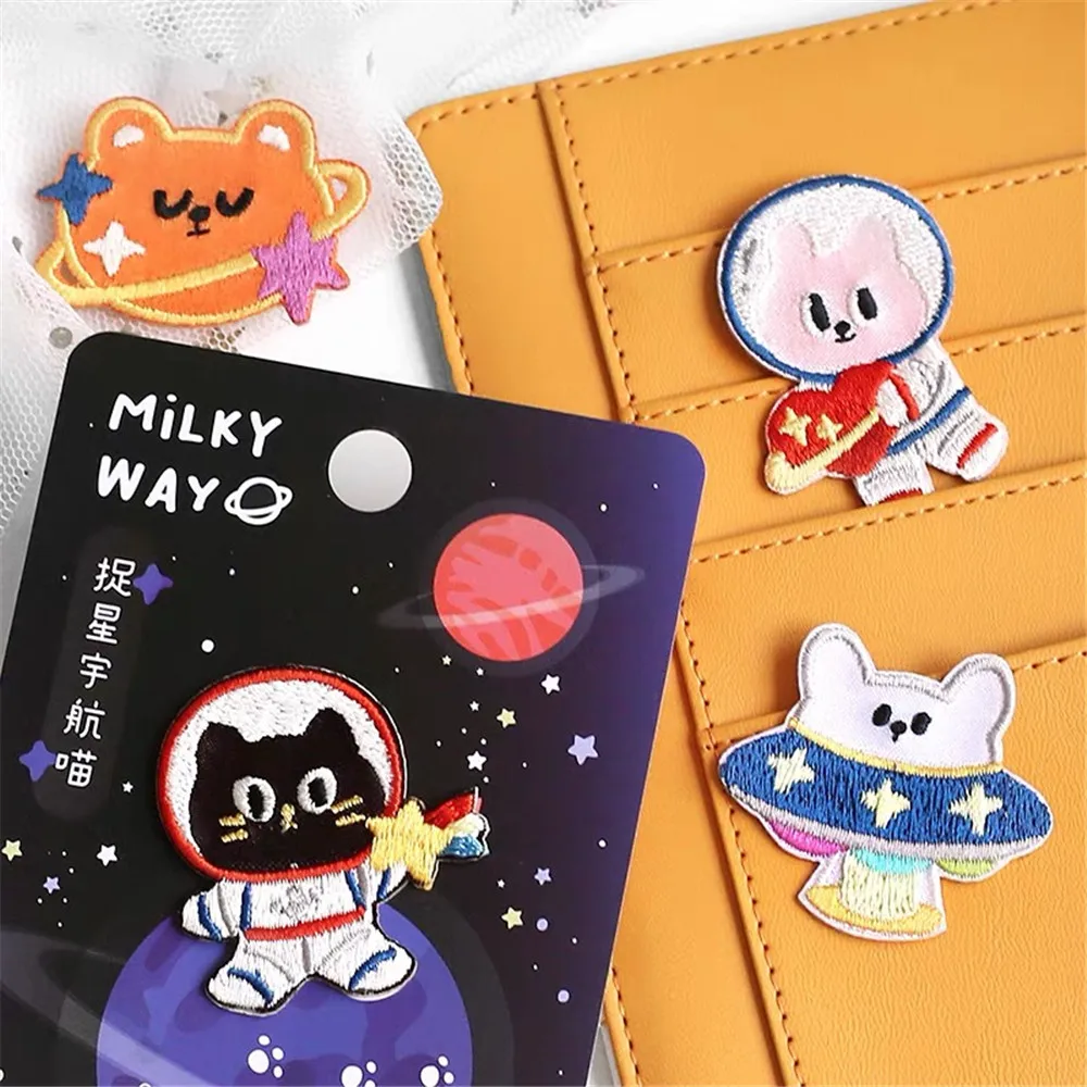 

Нашивки AHYONNIEX для девочек с вышивкой «Вселенная Млечный путь», патчи с утюгом для сумок, маленькие клеевые нашивки для одежды