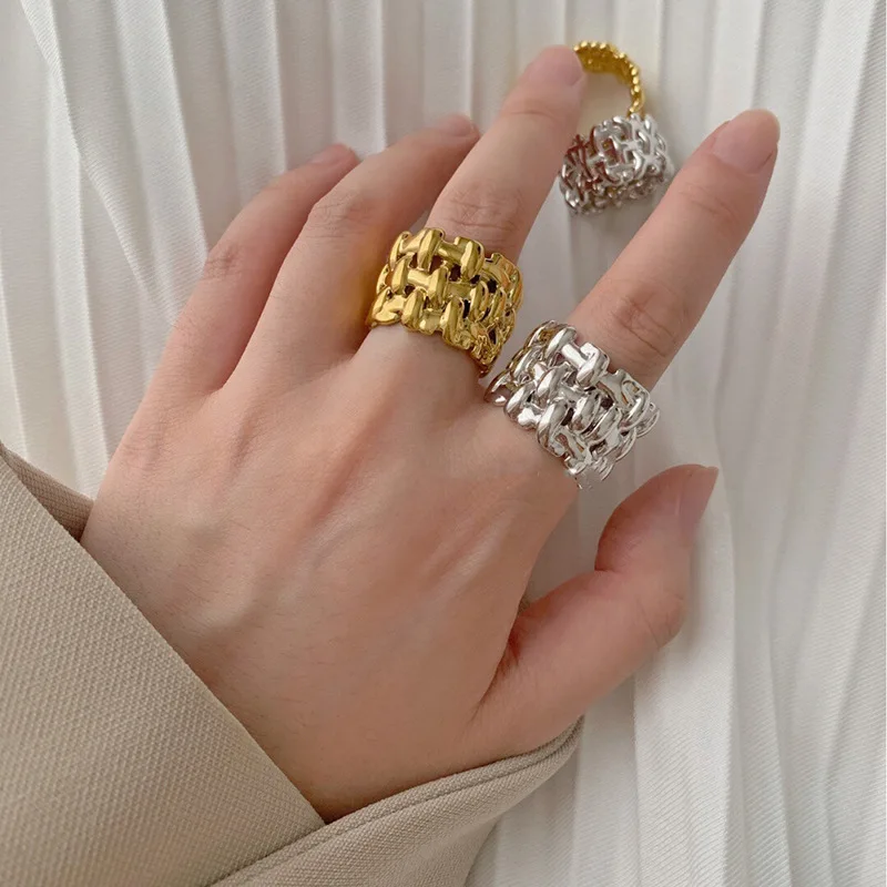 

Hiphop/Rock Metal Geometry Circular Punk Rings Weave Index Finger Accessories Buckle Joint Tail Ring for Women Jewelry Irregular