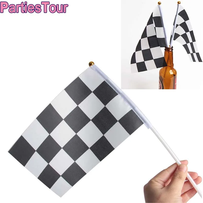 

5/10pcs Black and White Checkered Racing Flags Racing Flags with Plastic Sticks for Racing Car Party Sport Events Theme Party