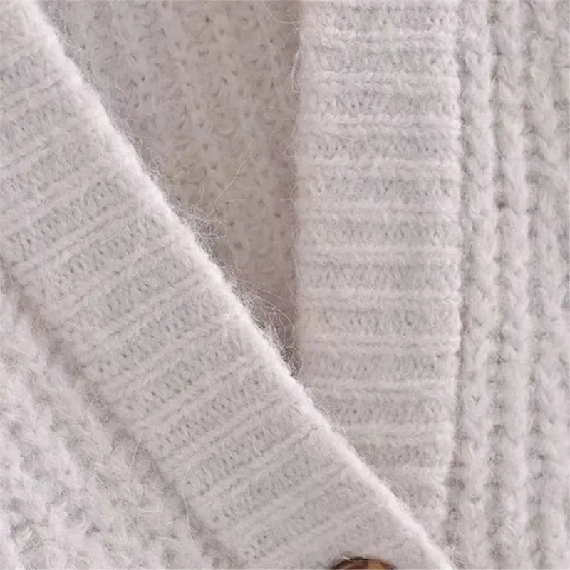 Кардиган женский трикотажный оверсайз с V-образным вырезом и длинными рукавами |