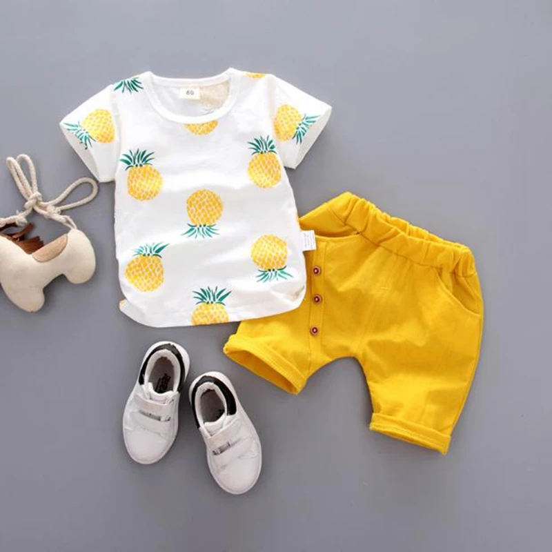 

Новинка 2020, летний комплект одежды для маленьких мальчиков и девочек, Модный хлопковый спортивный костюм с принтом фруктов для мальчиков, ф...