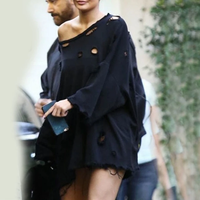 WHITNEY WANG 2019 Autumn Winter Fashion Streetwear Sexy One Shoulder Torn edges Holes Sweatshirt Women Hoodies Pullover | Женская одежда