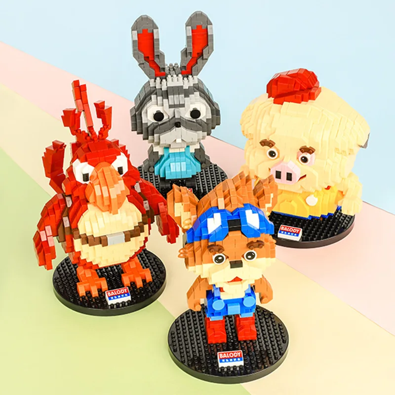 

Cartoon Animation Pet Small Particles Building Blocks DIY Animal Bear Pig Weird Humanoid Model Doll Children Gift Boy Toy Brick