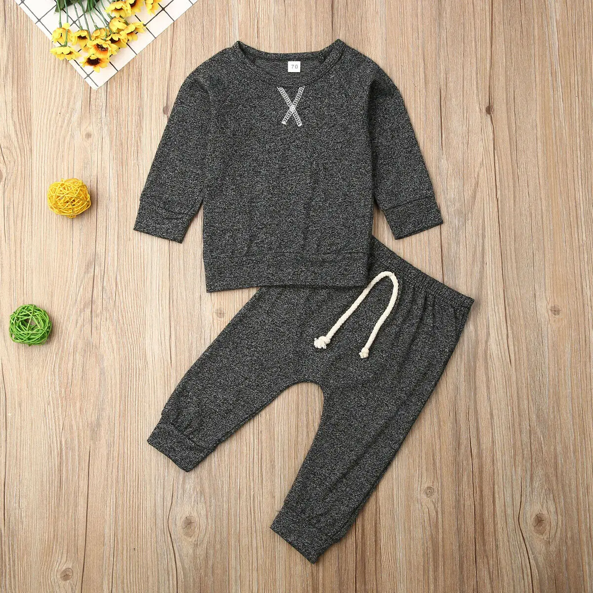 

Baby Girls Boys Solid Casual Two Piece Sets Long Sleeve O Neck Tops Elastic Waist Pants Infant Toddler Autumn Outfits 0-24M