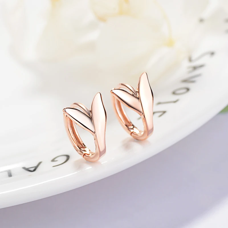 Women's Fashion Mermaid Tail Hoop Earrings Romantic Rose Gold Small Huggie Hoops Minimal Simple Style Earrings Accessories Gifts