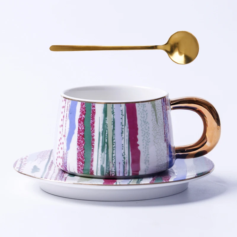 

Cute European Ceramic Coffee Cup Set Creative Reusable Eco Friendly Coffee Cup Mate Iced Taza Ceramica Drinkware BY50BD