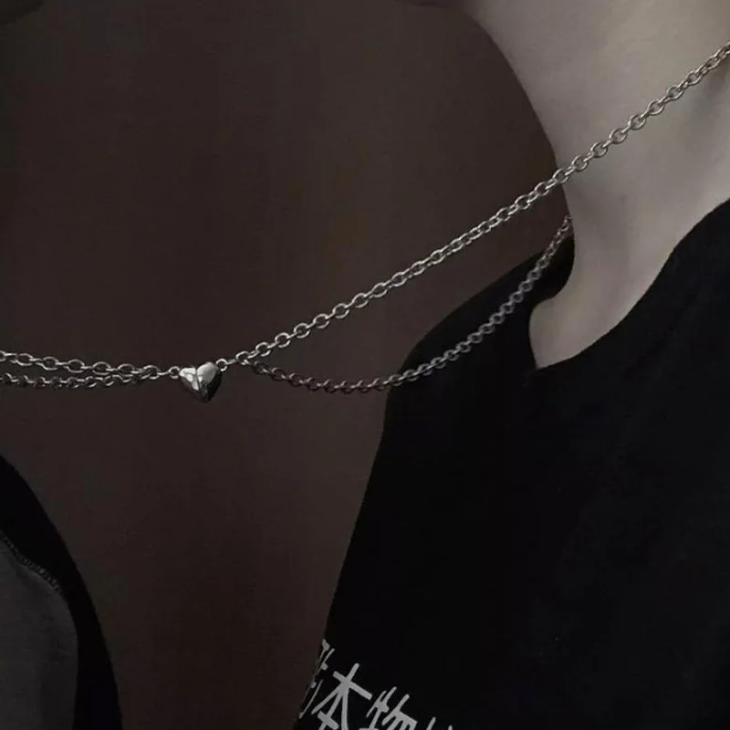 

New 2Pcs Fashion Lovers Matching Friendship Heart Pendant Couple Magnetic Distance Faceted Heart Pendant Necklace Couple Jewelry