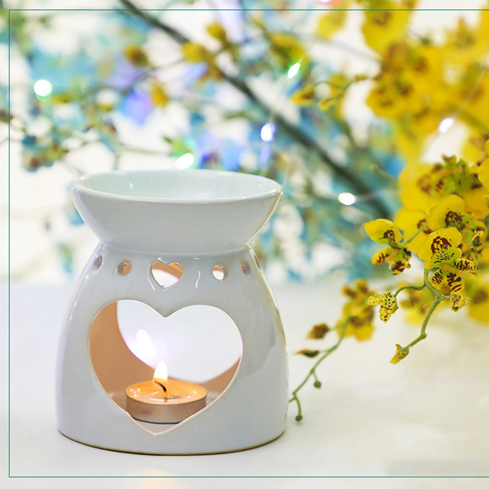 

Ceramic Crafts Essential Oil Lamps Aroma Burner for Home Decoration Hollow Heart Aromatherapy Furnace Candle Holder Ornaments