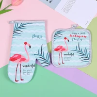 2pcs 1 set cotton fashion flamingo kitchen pad cooking microwave baking bbq oven potholders oven mitts kitchen gloves mitts