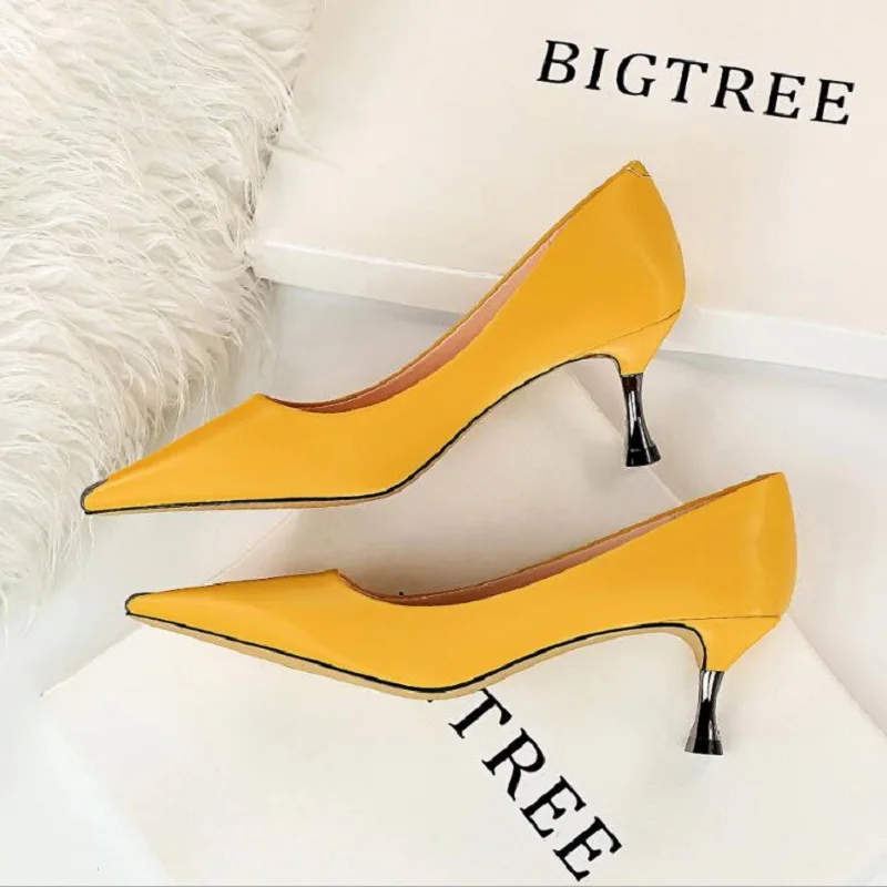 

Korean Style New Fashion Sexy Wild Stiletto Heels Metal Pointed Toe Shallow Slim Bling Wedding Women Dress Pumps Shoes