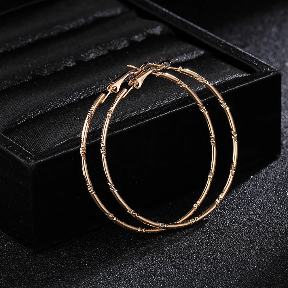 

56mm Big Circle Hoop Earrings For Women Hanging Charm Cubic Zirconia Simple Punk Brinco Round Earrings Party Jewelry Gift 2020