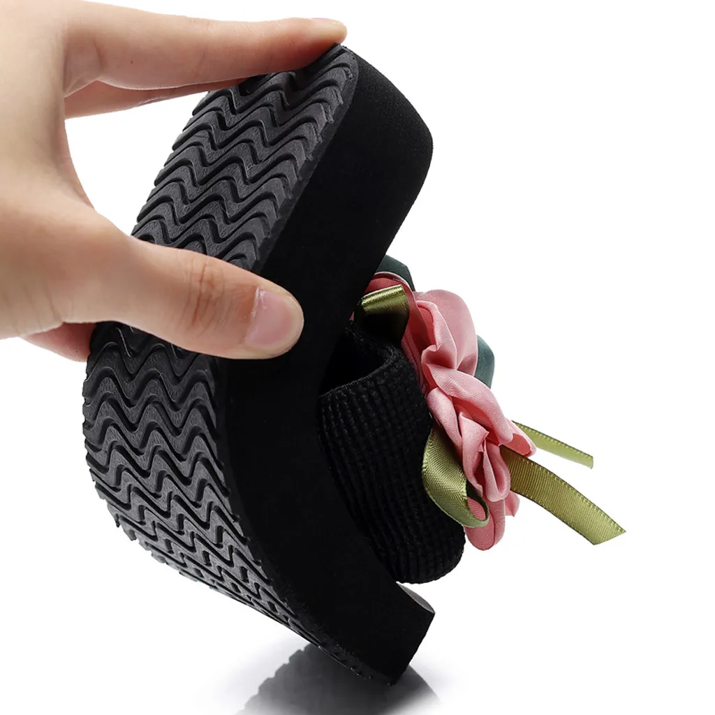 Шлепанцы SAGACE женские с цветами летняя пляжная обувь на танкетке открытый носок