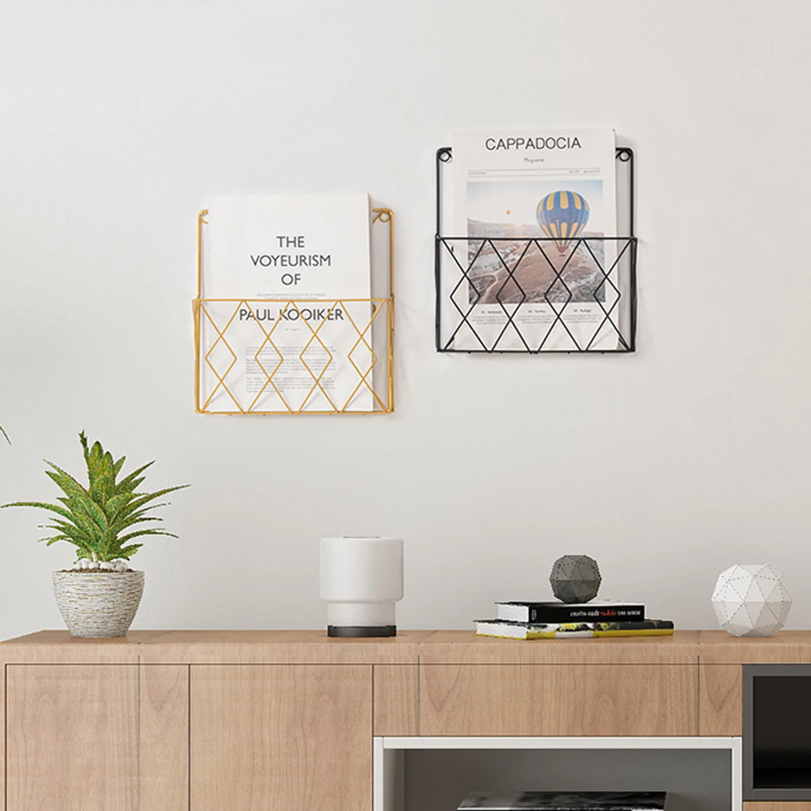 Железный висящая настенная полка можете поместить газету продавец Мелочи жизни