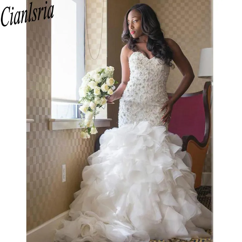 

Plus Size African Mermaid Wedding Dress Sweetheart Major Beading Tiered Skirts Bridal Gowns Sweep Train Garden Wedding Dresses