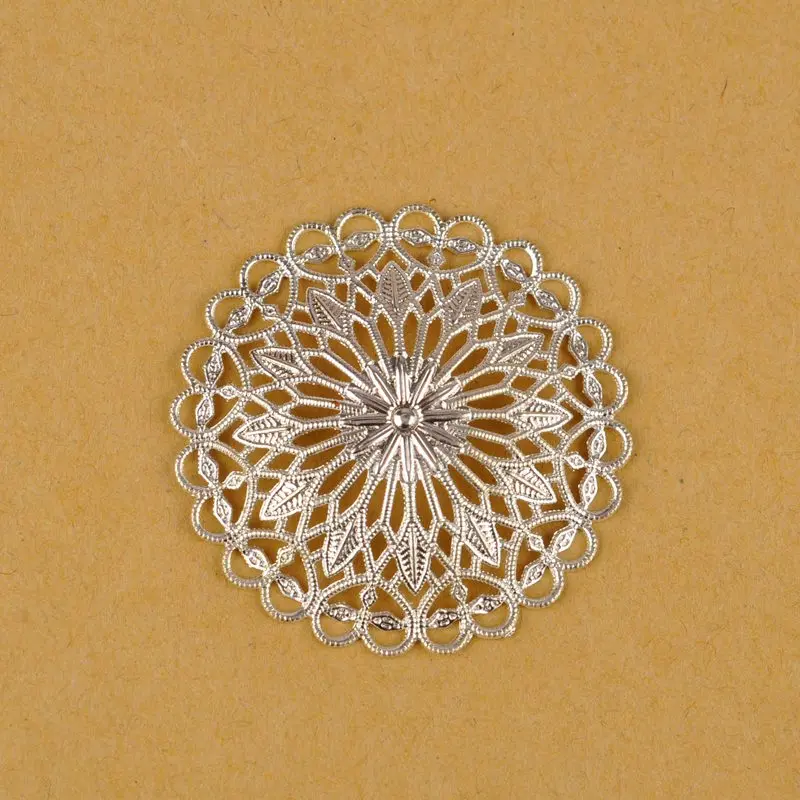 Silver Plated 100 шт 36 мм 7 цветов Медь металлические круглые филигранные цветочные обертки соединители для ювелирных изделий DIY ювелирных изделий материал для изготовления украшений FCN-002 - Цвет: Silver Plated