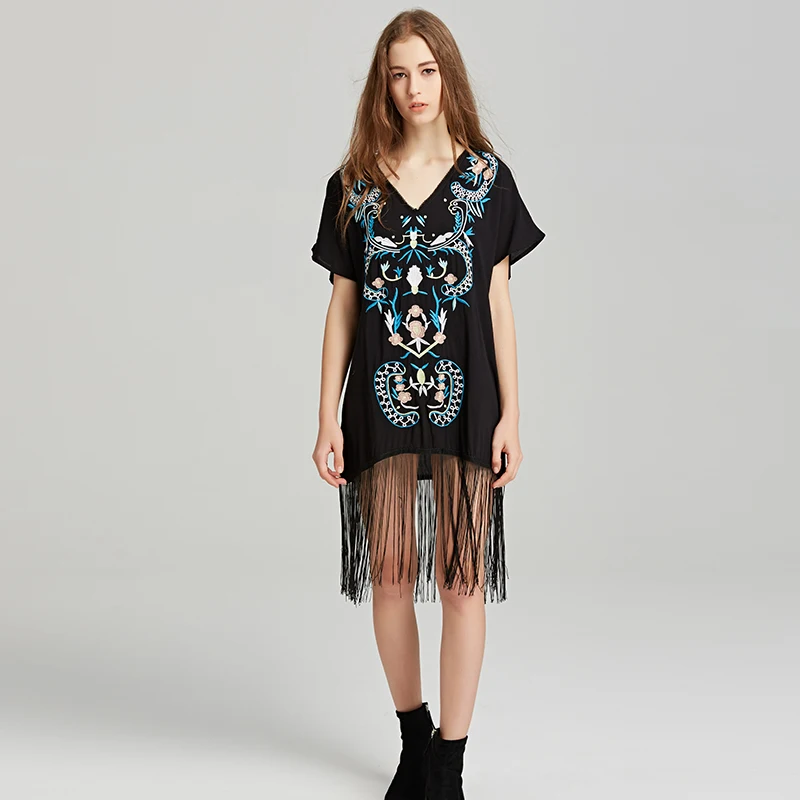 

Вышитый Кафтан, романтическое праздничное платье (фильм)