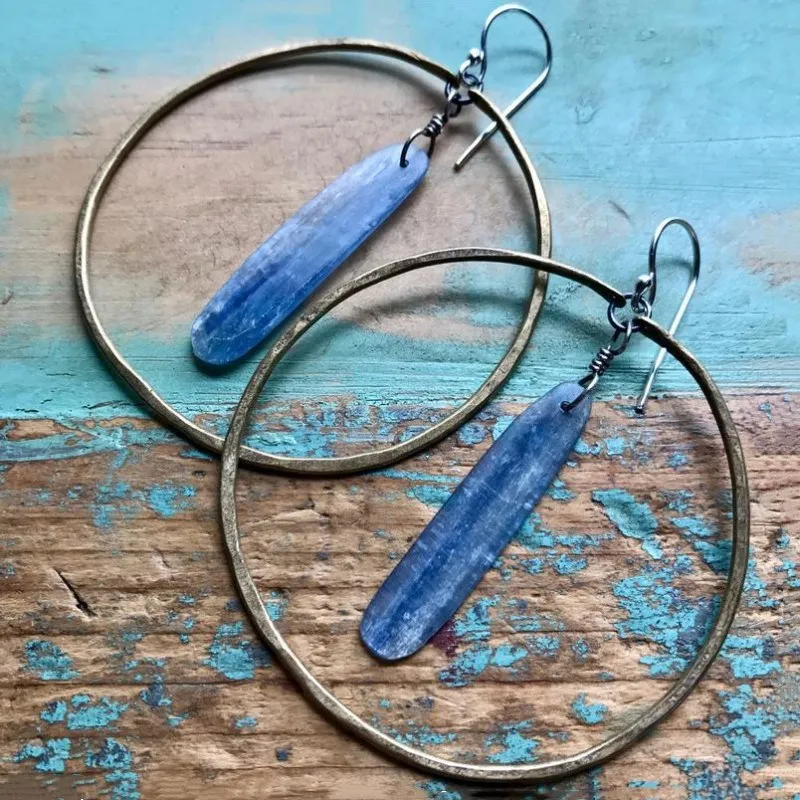 

Vintage Olive-shaped Natural Lapis Lazuli Dangle Earrings