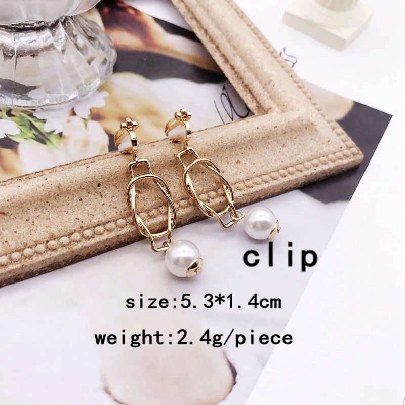 

Elegant-Pearls Earring Korea Design Simulated Pearl For Women Girls