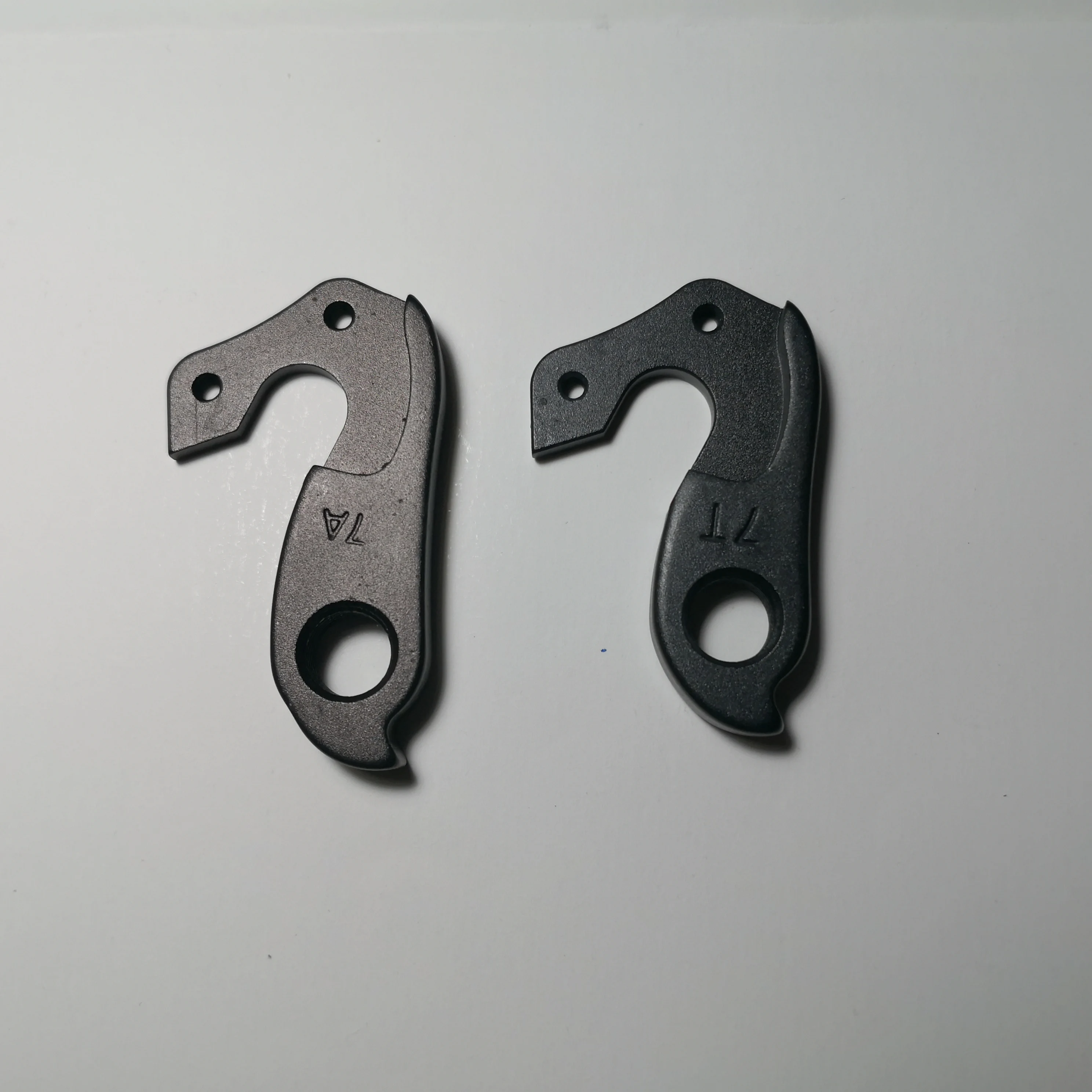 10pcs Wholesale Bicycle rear derailleur hanger For Specialized Tarmac Expert Roubaix Shiv S-Works Amira Long Version mtb dropout |