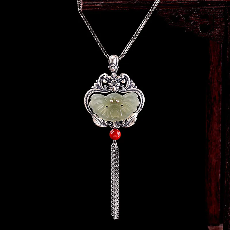 KJJEAXCMY Fine jewelry S925 Sterling Silver Jewelry Women's Palace Style Hetian Jade Pendant Retro New