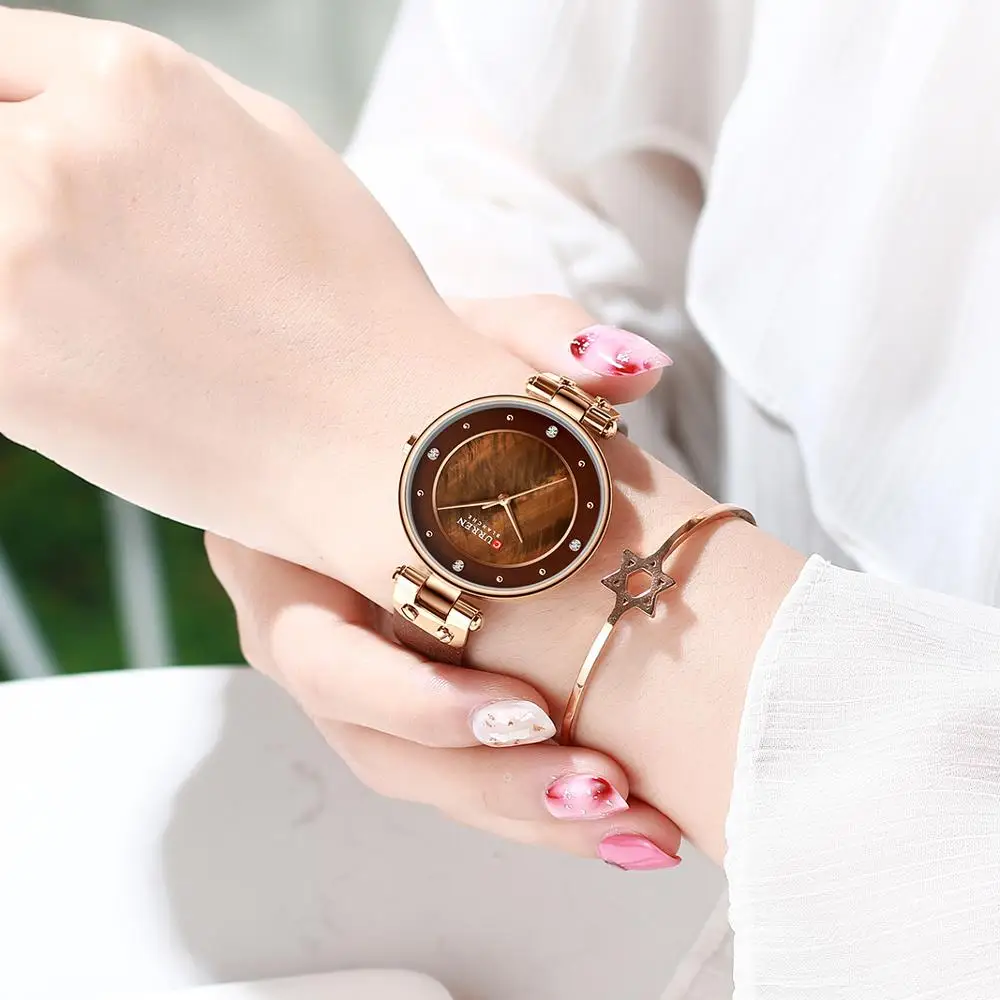 

Women Watches CURREN Top Luxury Brand Fashion Casual Ladies Waterproof Quartz Watch Leather Dress Girl Clock Relogio Feminino