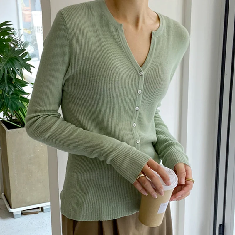 

Solid Slim Bodycon V-neck Women Knitted Cardigan 2021 Spring New Long Sleeve Thin Coats Korean Ins Retro Elegant Sweater 13A288
