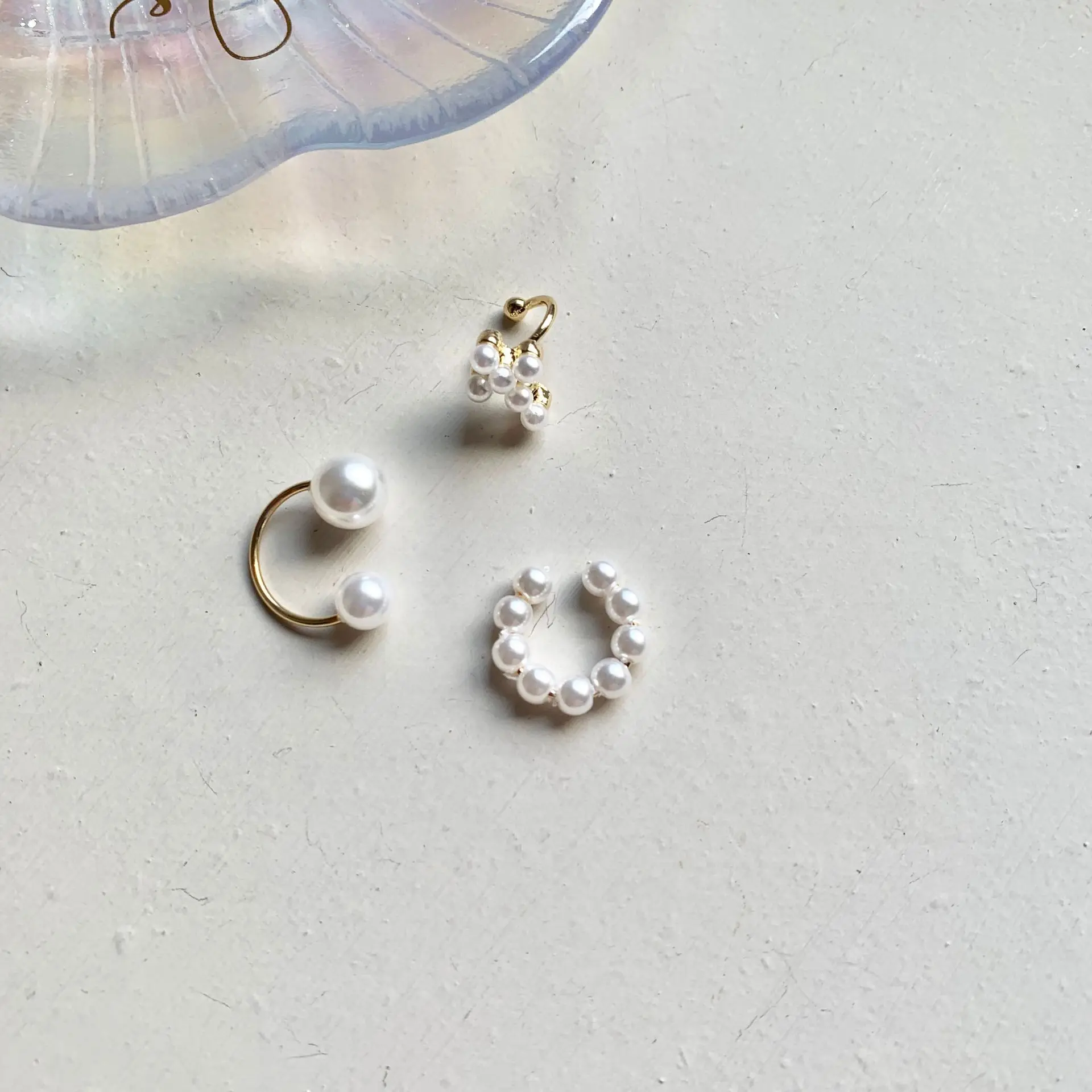 Minimalist Gold Cross Pearl Ear Cuff Earrings Pearls Circle Clip on Earrings Earcuff for Women Accessories 3pcs/set