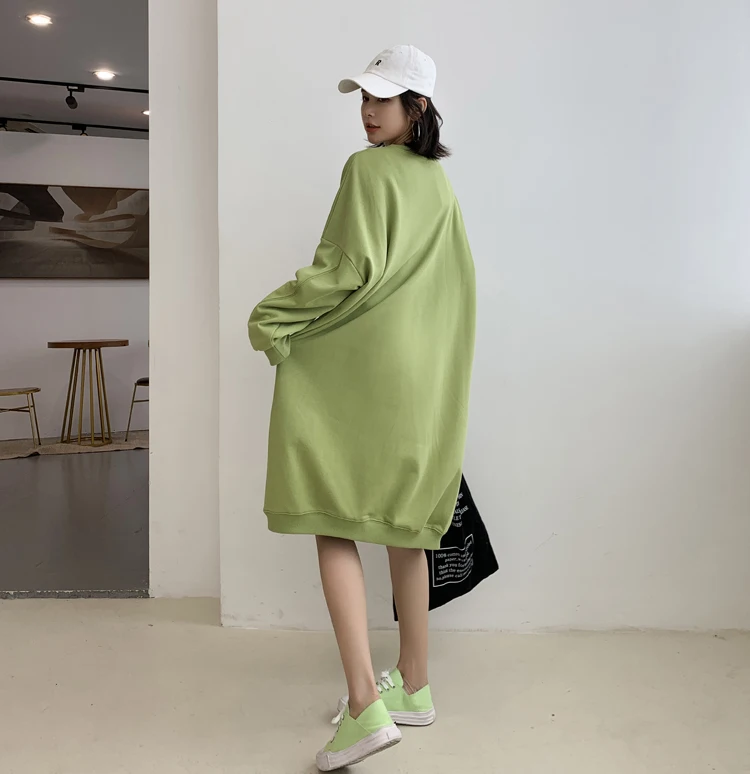 

Vefadisa Black White Green Character Print Sweatshirt Dress Women 2020 Autumn Long Sleeve Knee-Length Pullover Dress QYF3802