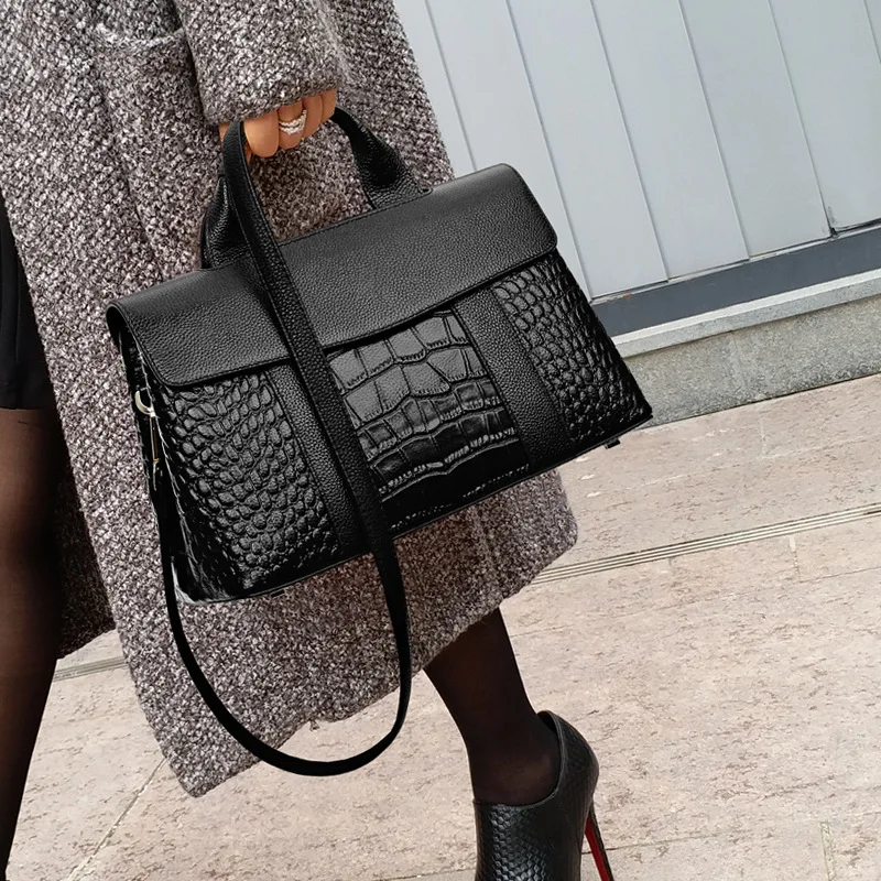

Роскошные модные сумки-мессенджеры через плечо из натуральной крокодиловой кожи, новинка 2022, вместительные повседневные сумки-тоуты, Женск...