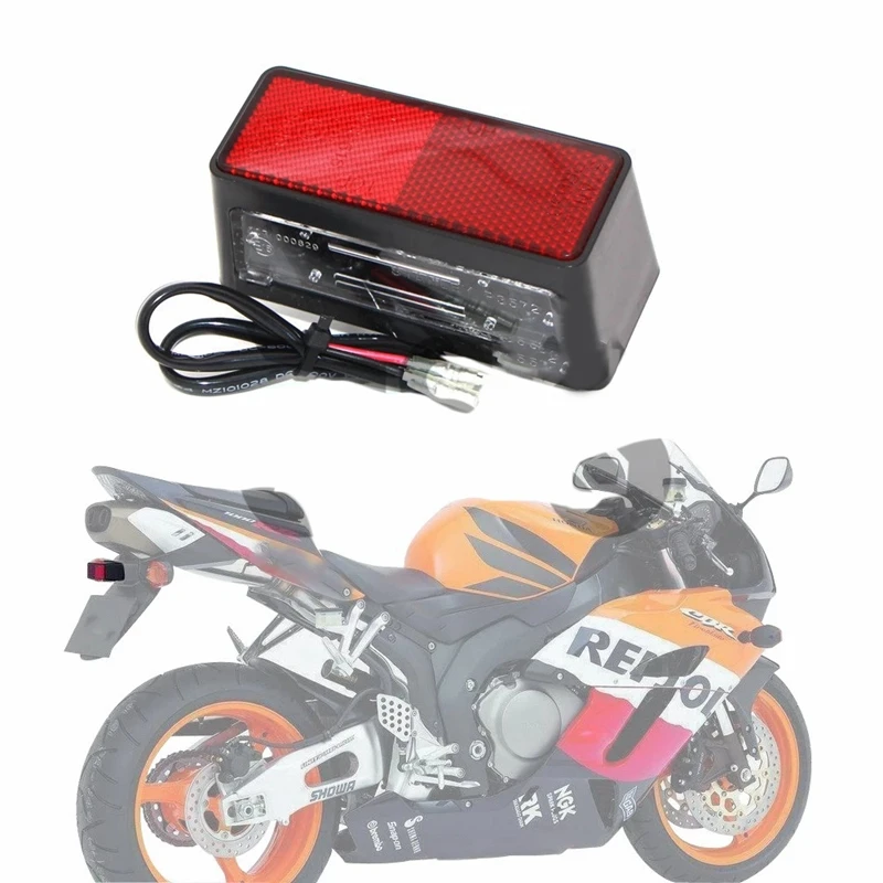 

Motorcycle Rear Mudguard License Plate Light LED Brake Rear Tail Light Brake Turn Signal for Honda CBR600 CBR1000 F5