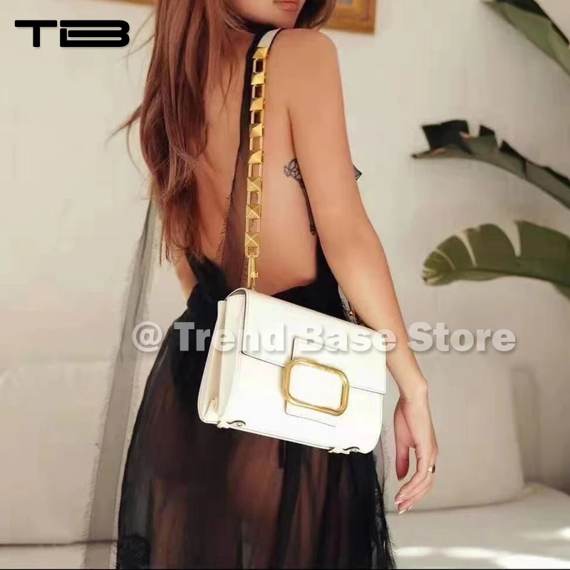 

Trend Base Classic Fashion Shoulder Square Bag Chain Strip And Belt Shoulder Strap Retro Underarm Bag