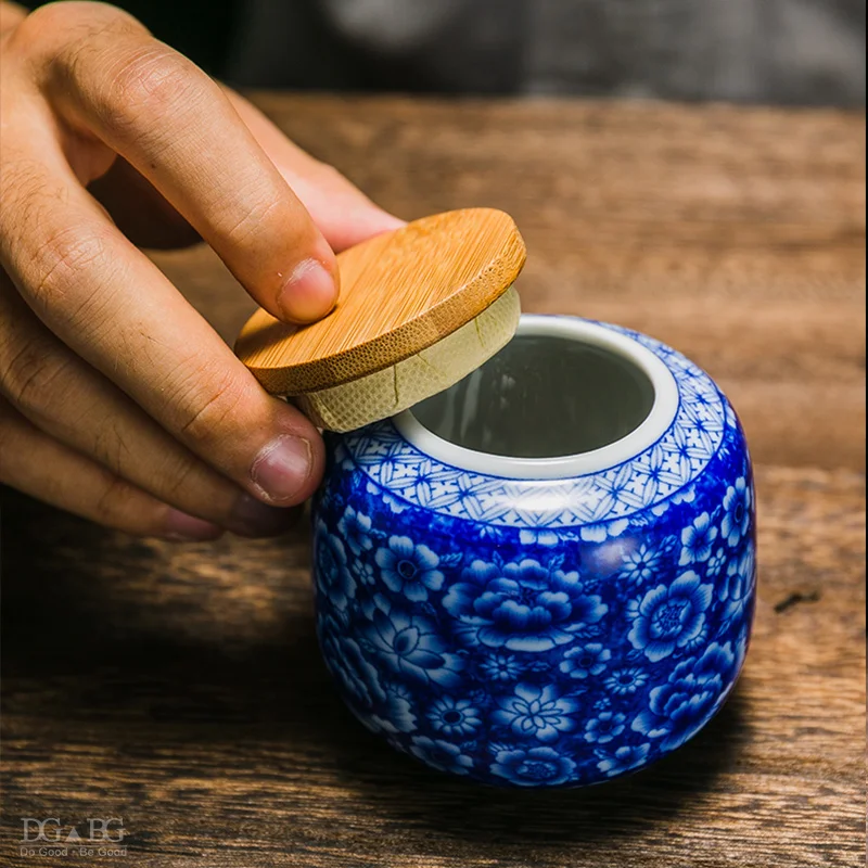 Цветные эмалевые керамические сине белые цветы пепла для мочалки и урны домашних