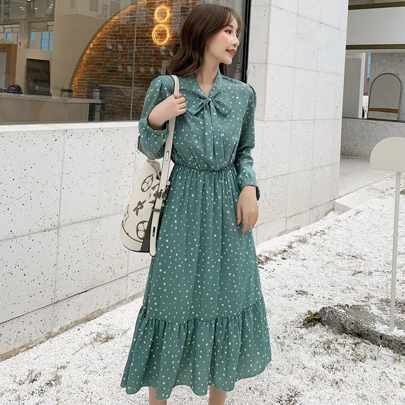 

TFETTERS Green Dress 2021 Spring Autumn New Sweet Literary Pleated Polka-dot Long Sleeve Chiffon Maxi Dresses for Women
