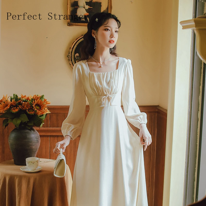 

2021 Autumn New Arrival High Quality Retro Long Sleeve Square Collar Collect Waist Women Long Dress