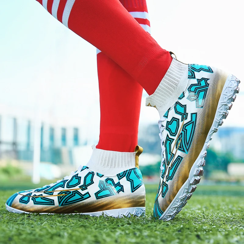 

2020 Hot Men Turf Soccer Shoes Adult In Training Socks Brand Soccer Shoes Futsal High Top Sneakers Sock Shoe Boy Shoes Sports
