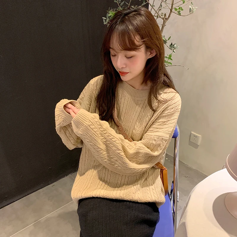 

Korean Style Knitwear Loose Casual Temperament Twist Long-sleeved Solid Color Woven Round Neck Needle Sweater Women's Clothing