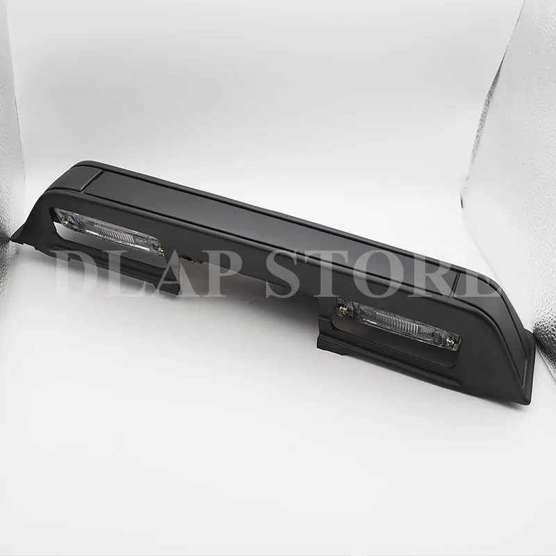 Подсветильник ка номерного знака для Mitsubishi Pajero Montero Shogun MK II 2 1990-2000 V31 V32 V33 V43 V45 |