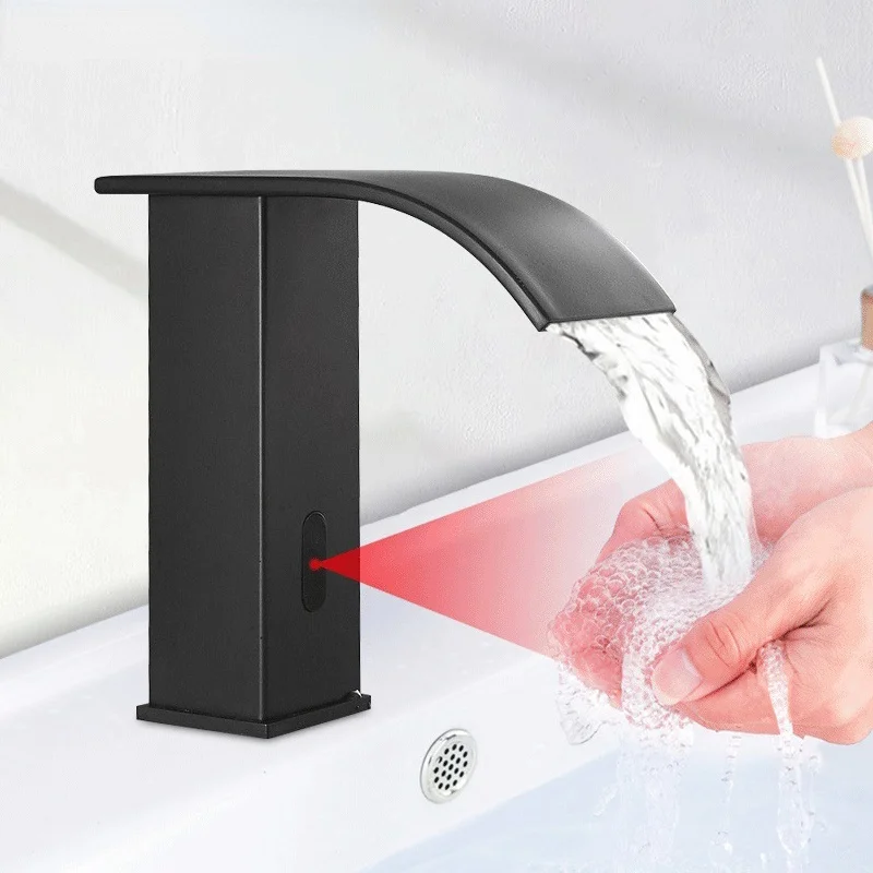 

Бесконтактный кран для ванной комнаты, инфракрасная зеркальная раковина, умный автоматический кран, раковина для отеля, черные раковины