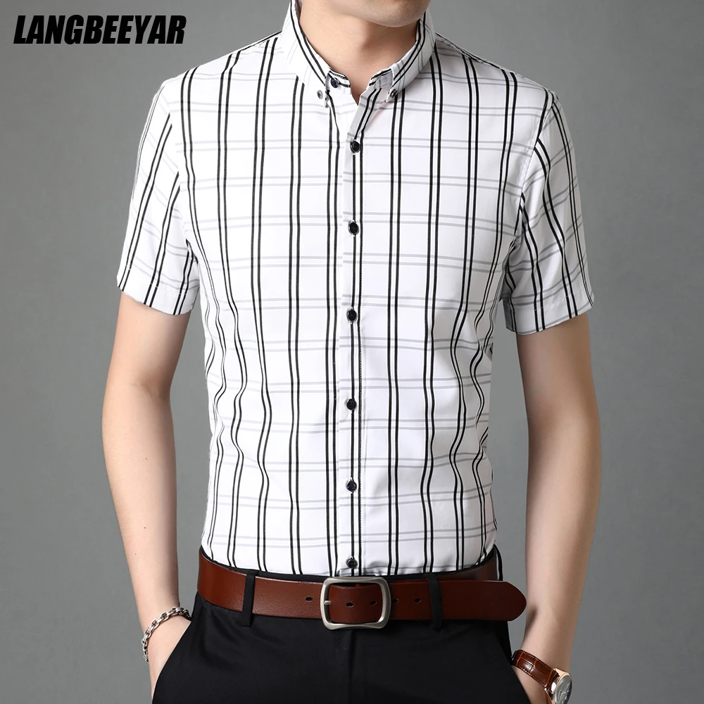 

Top Grade New Summer Brand Slim Fit Designer Plain Plaid Mens Button Down Short Sleeve Shirt Casual Fashion Men Clothing 2021
