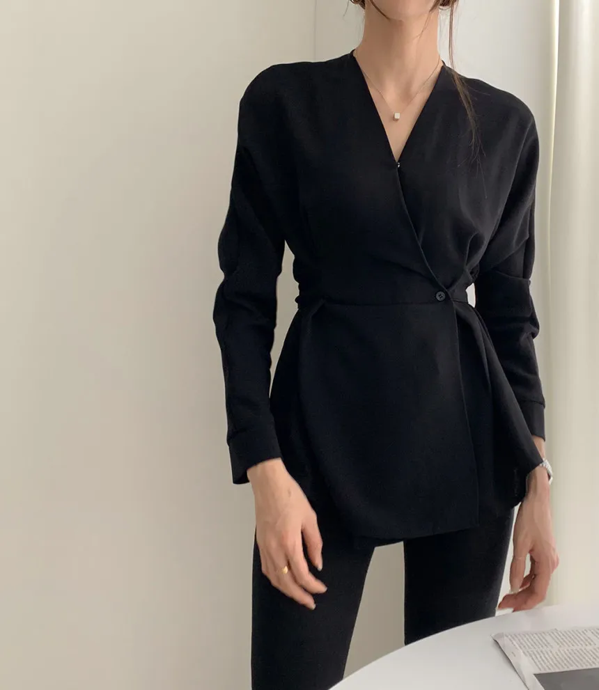 

Women Blouse Vintage Long Sleeve V-neck Black Shirt Women Office Lady Work Wear Blouses Female Loose Shirts Tops Blusas Mujer