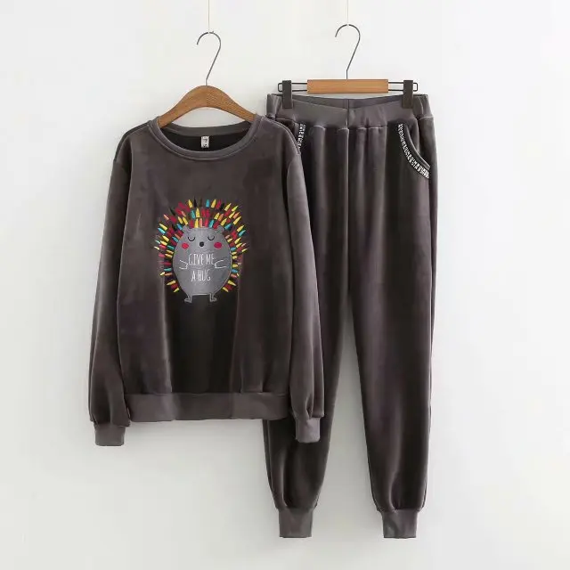 Женский Велюровый комплект из 2 предметов черный серый и карамельный цвет топ с