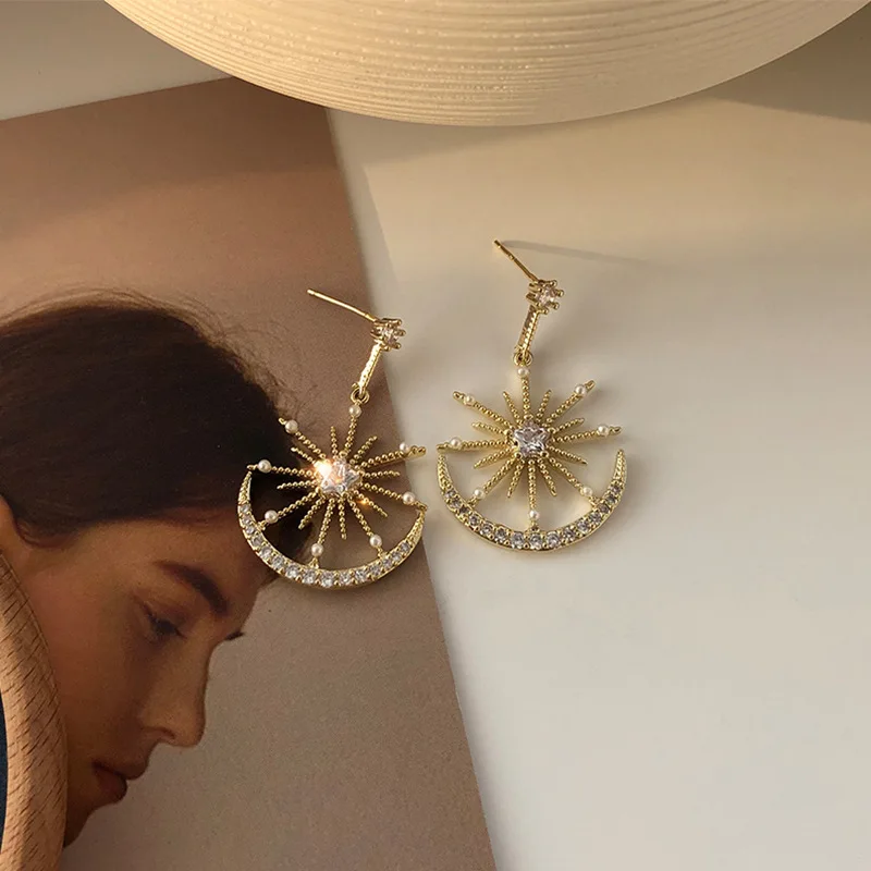 Женские серьги висюльки с Луной Shining Stars вечерние свадебные аксессуары