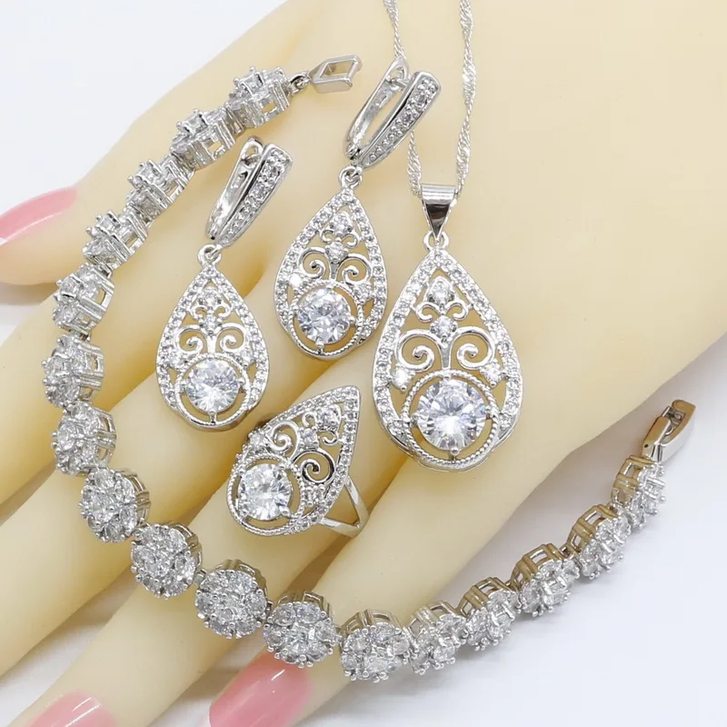 Женский ювелирный комплект из колье и серёг с браслетом|Ювелирные наборы для